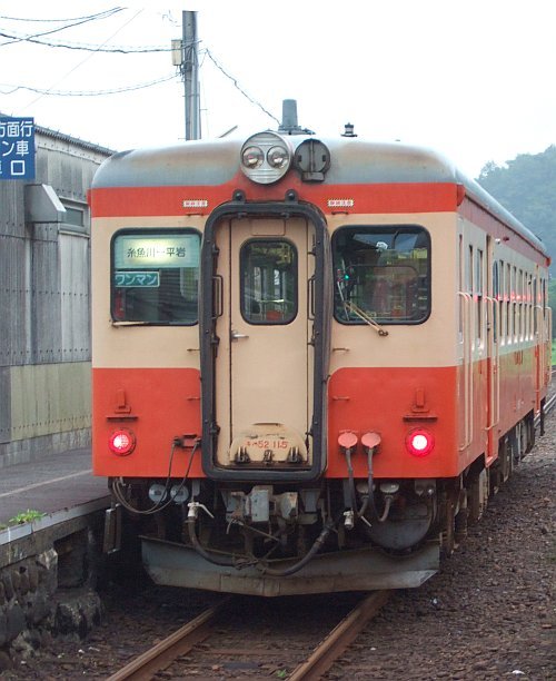 ☆172：大糸線436D車窓・対向列車キハ52-115／根知駅