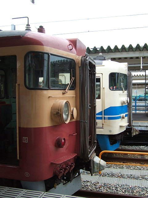 ☆338：534M(左Tc455-18)424M(右Tc455-701)／富山駅090725