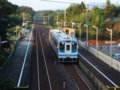 [鉄道][風景][駅]★158：伊勢鉄道・鈴鹿サーキット稲生駅091004／四日市行き到着AM6:22