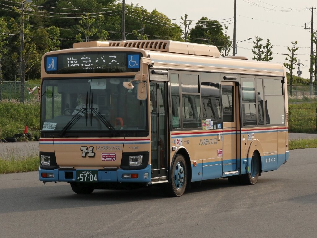 個別「☆阪急バス(宝塚1199) 日野レインボー 2022年式(2KG