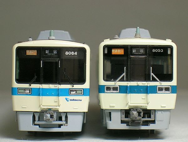 二社の8000形を比較しやう。 - 小田急中心の模型のブログ