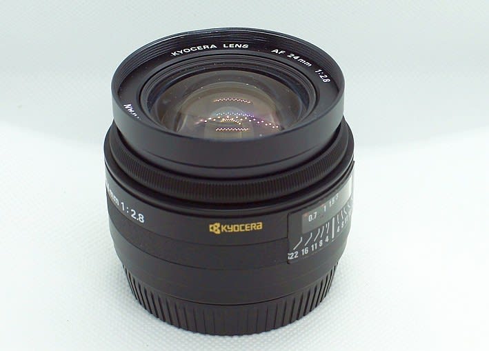 マイナーなマウントの広角レンズ Kyocera LENS AF 24mm F2.8 - 迷