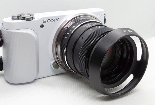 絞りF1.2が作る「ほあほあ」なボケ Pergear DH MC 35mm F1.2 - 迷