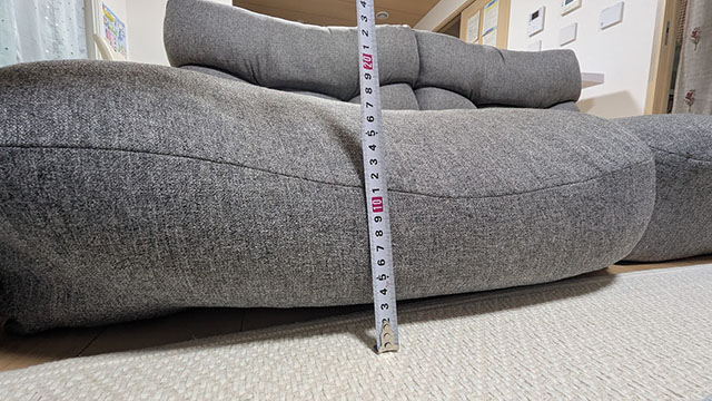 特に左側のロダのへたりがすごい（16cm）