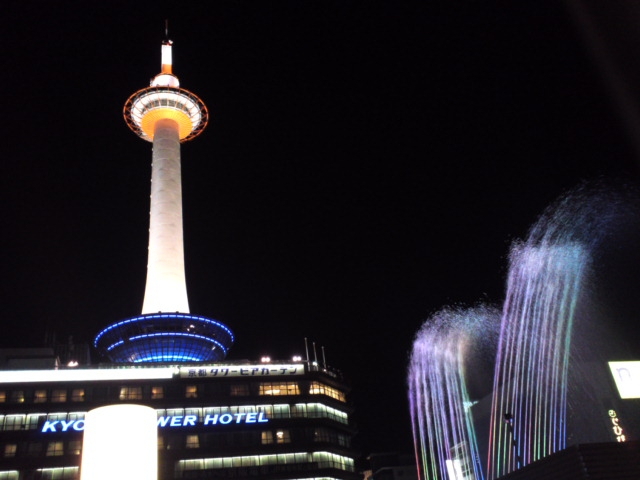 関西はﾗｲﾄｱｯﾌﾟも噴水も昔のまま｡少し羨ましい｡
