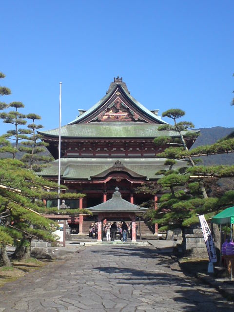 甲斐善光寺 戒壇巡りしたった