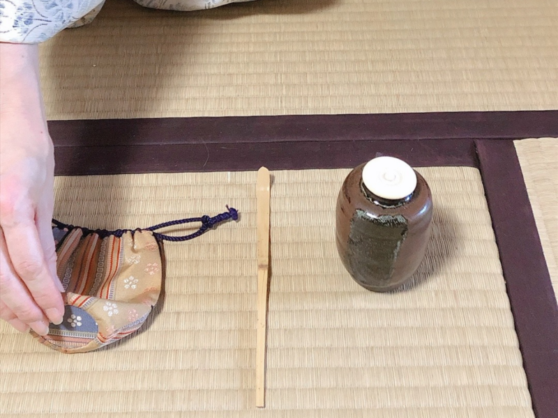 裏千家茶道/風炉の濃茶茶碗荘り点前