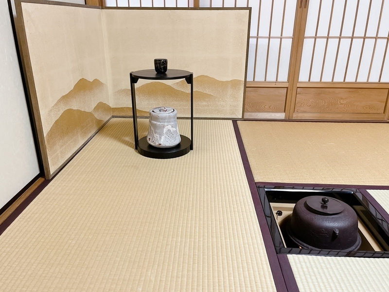 茶道初心者ガイド｜お稽古の流れ・作法・道具をわかりやすく解説【入門