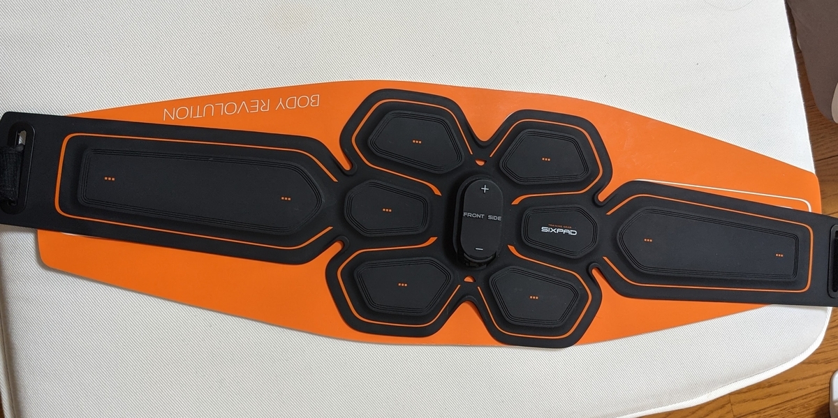 筋トレ】Sixpad「Abs Belt」を1年間使ってみた感想 - エスパルス