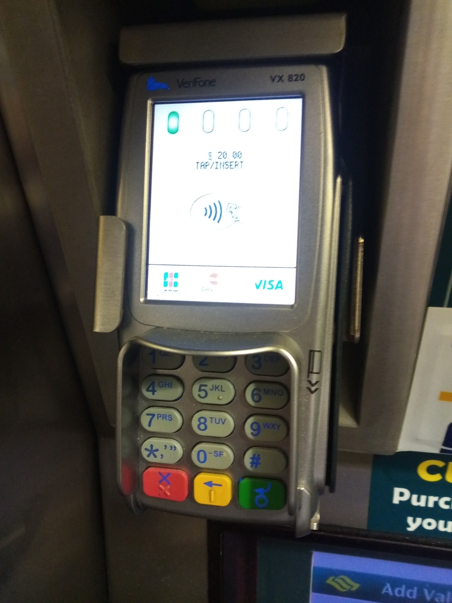 クレジットカード用カードリーダー
