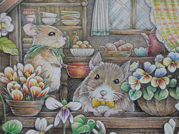 カラフルなネズミの手描きイラスト色鉛筆原作品 完成】水彩+色鉛筆でネズミさんのページが塗りあがりました☆心