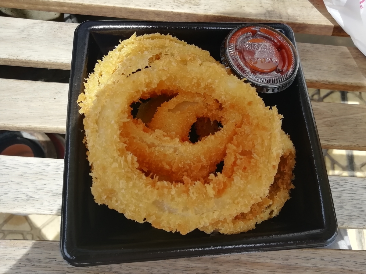 オニオンリングレポート Umamiバーガー とある起業家の食べない妄想グルメ オニオンリングレポート Umamiバーガー とある起業家の食べない妄想グルメ