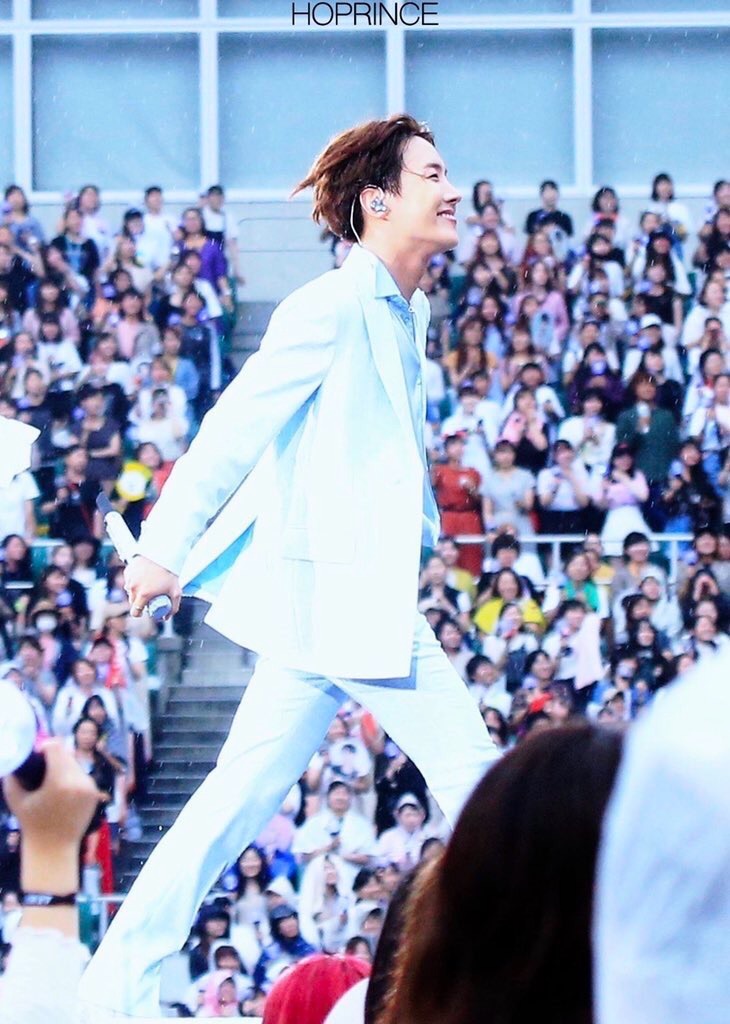 BTS WORLD TOUR 'LOVE YOURSELF: SPEAK YOURSELF' – JAPAN EDITION