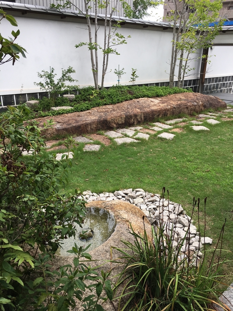 f:id:ohji-island:20180914231622j:plain f:id:ohji-island:20180914231622j:plain