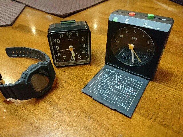 トラベルクロックbraun Casio 男子の小物oilshocker1974