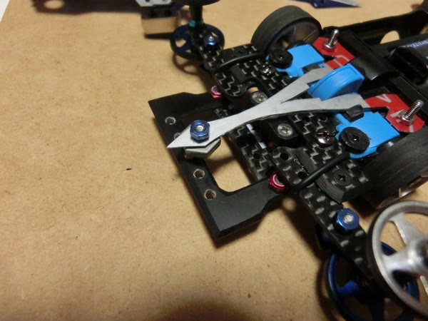 ホエイルシステム・MS5試作機 フロント提灯、アイアンテールetc――写真