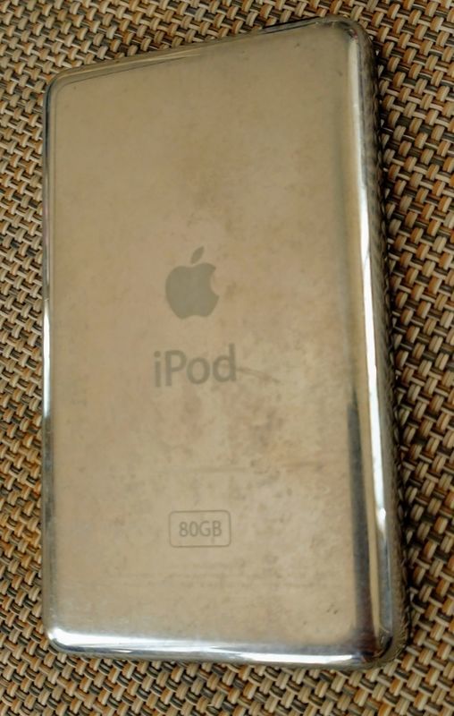 凄い年季の入ったipod