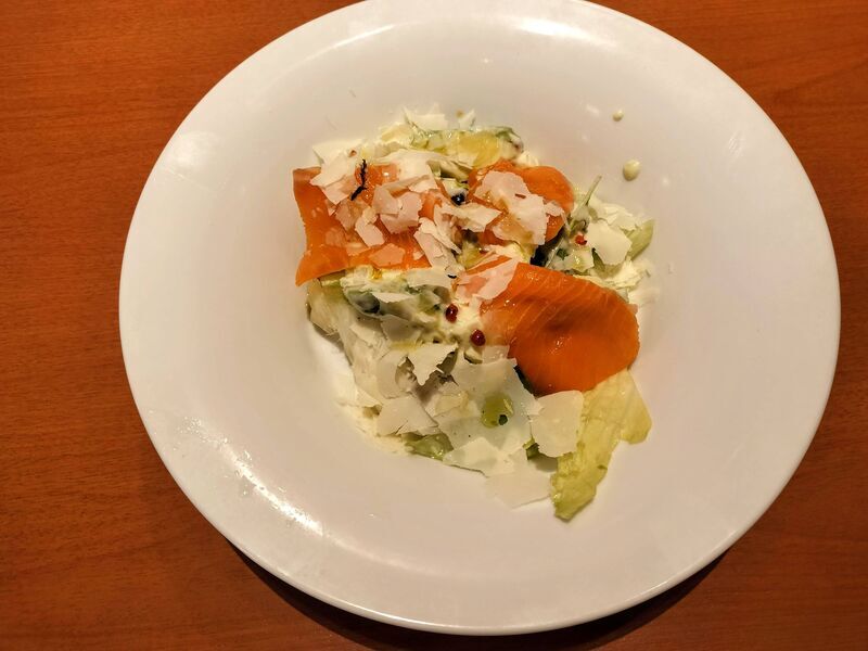 サーモンとアボカド ～タルタルシーザー