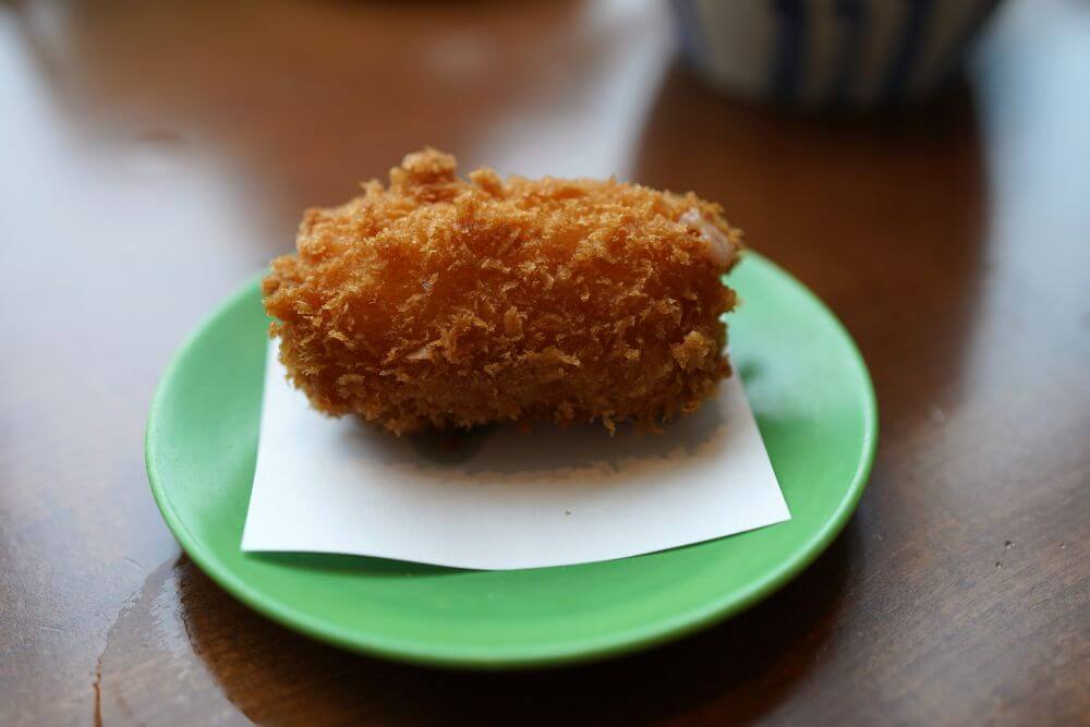 揚げたて蟹クリームコロッケ
