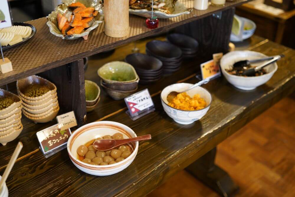 なかや旅館のバイキング