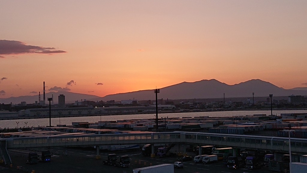 f:id:ojiro0224:20180925204643j:plain f:id:ojiro0224:20180925204643j:plain