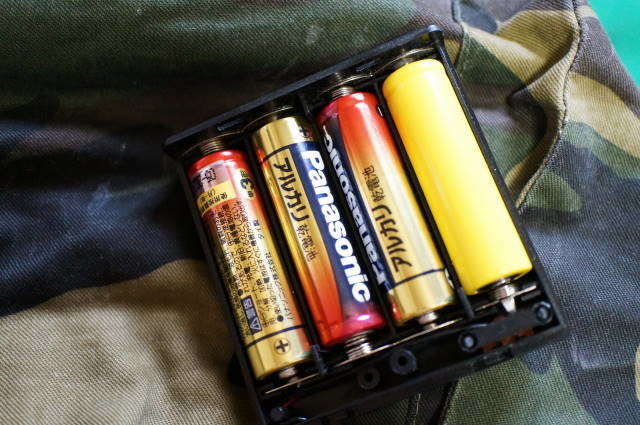 ローテクコントローラの紹介に掲載された電池ボックス