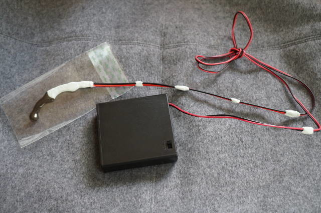 今週の特注その1、押し込めるコード加工の依頼品
