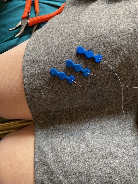 Three chip samples from the diary's comparison of wire arrangements.