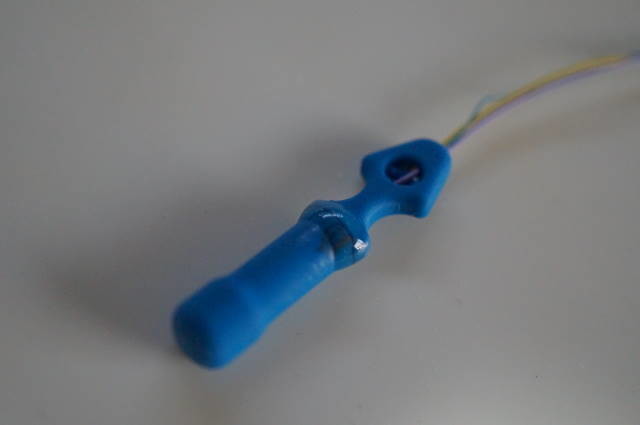 分解できるブルーチップ核振試作第一号の構造