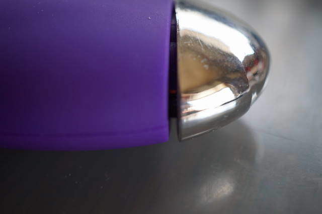 The battery cover's poor fit in the March 2022 repair discussion.