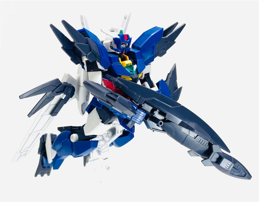 最終価格 HG エクストラリミテッドチェンジ再現 本日の登場機体】 劇中のシーンをガンプラで再現！ サポートメカをコア