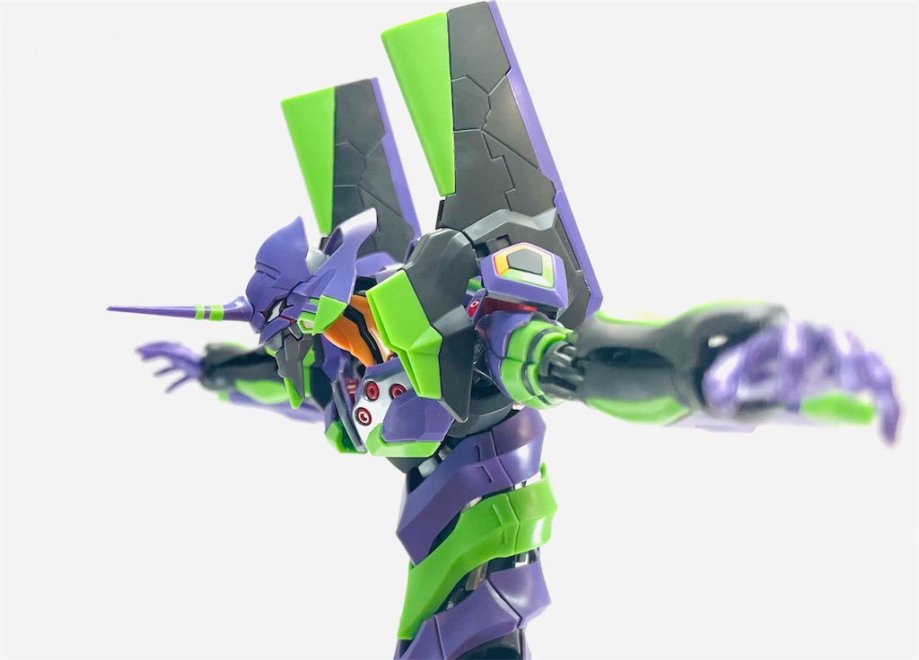 レビュー】意外とでかいぞ！！RG 汎用ヒト型決戦兵器 人造人間