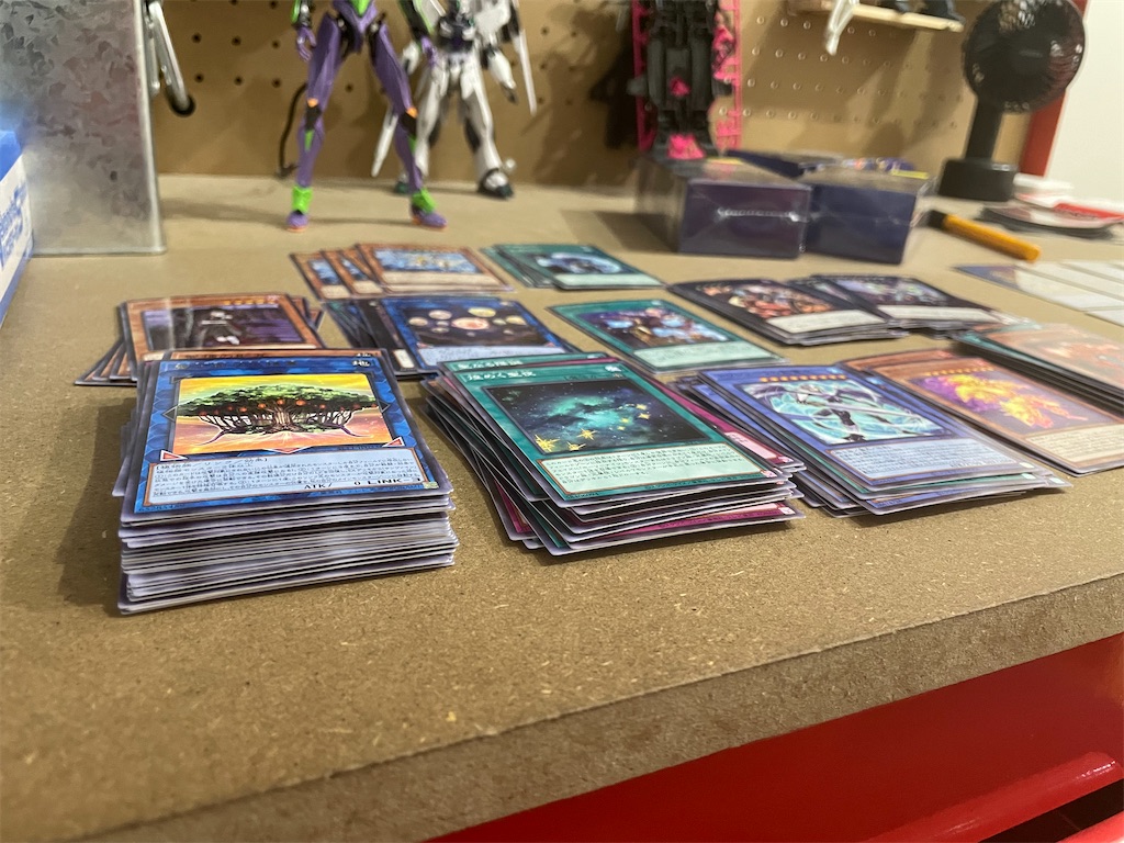 開封レビュー】投げ売り状態の遊戯王セレクション10について考え
