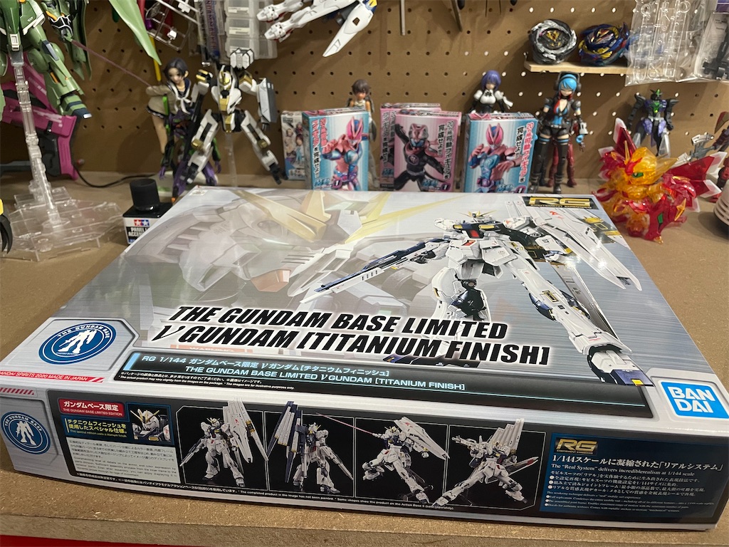 レビュー】ガンダムベース限定 RG νガンダム チタニウム