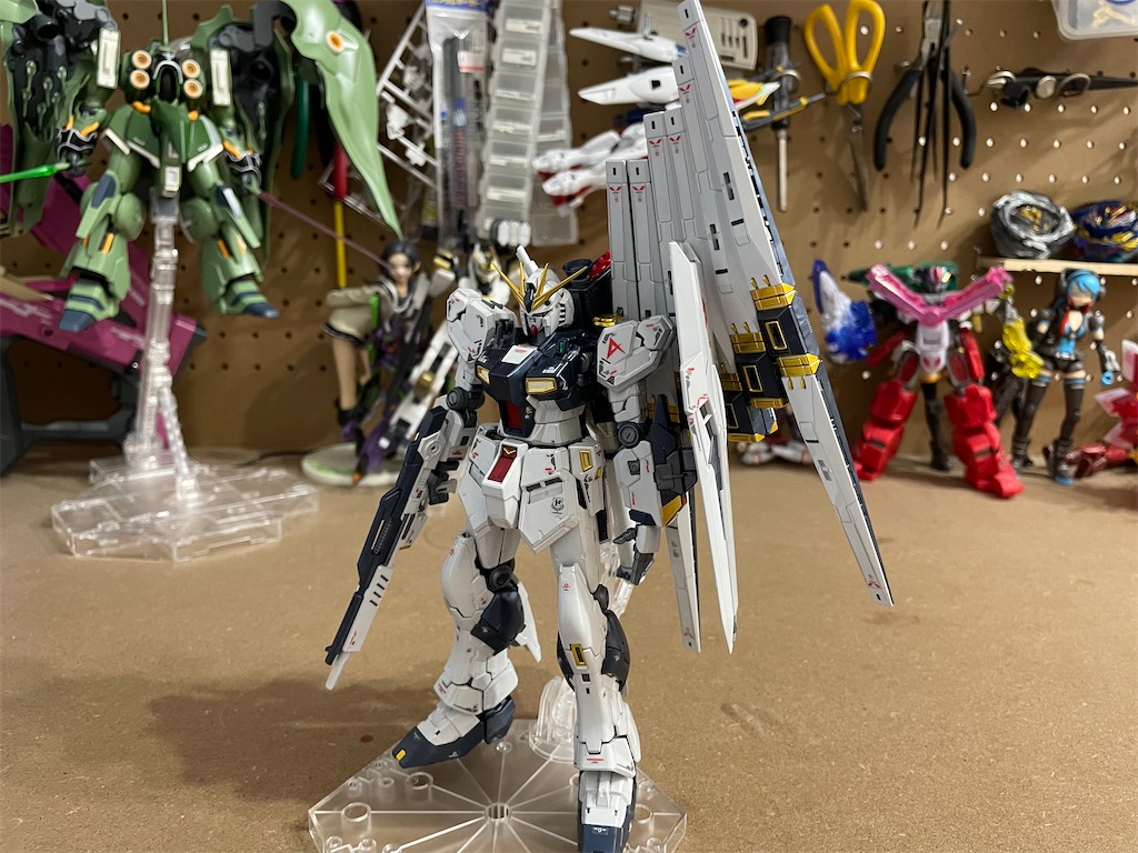 レビュー】ガンダムベース限定 RG νガンダム チタニウム
