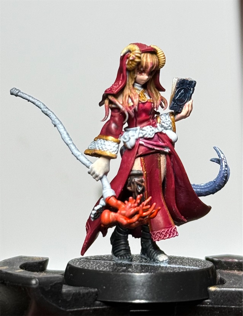 塗装日記】塗ってみたかったガールミニチュアをシタデルとファレホ