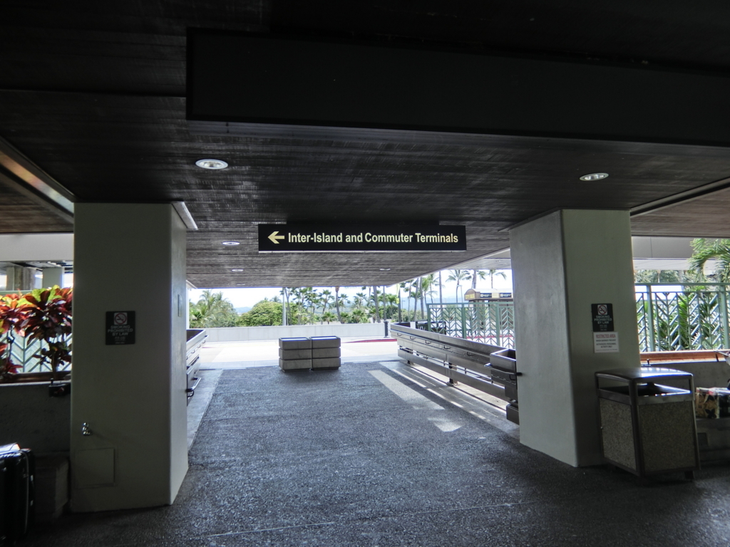 ハワイ旅行 Uberを初利用！安くて便利！ただしホノルル空港の乗車場所 