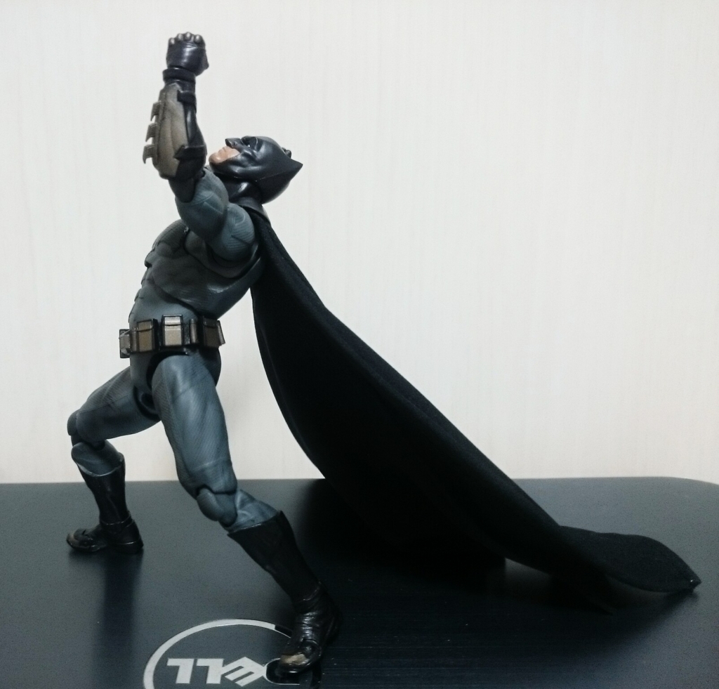 買い保障できる バットマン（ジャスティス・リーグ版）のおすすめフィギュア_ アメコミ