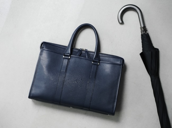 美品✨土屋鞄 プロータ ブリーフケース ビジネスバッグ 青系 オールレザー 防水 これで秋雨に備えよう！”全天候型“ビジネスバッグ「Plota（プロータ