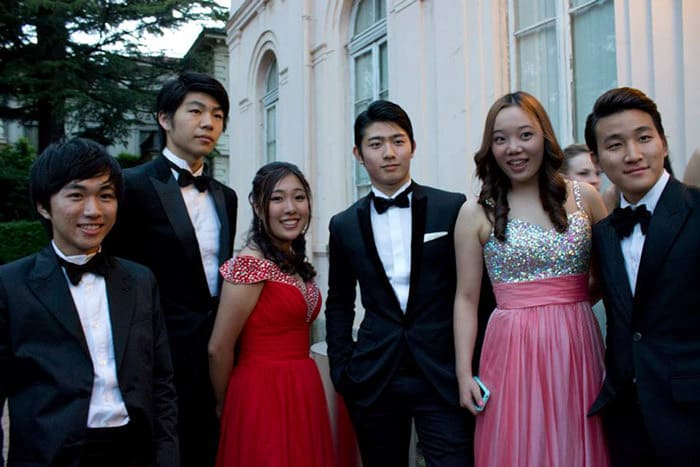 時速300キロ 世界と人生を秒速で駆け抜ける若きレーサー 金丸悠の夢 まいにちdoda はたらくヒントをお届け 時速300キロ 世界と人生を秒速で駆け抜ける若きレーサー 金丸悠の夢 まいにちdoda はたらくヒントをお届け