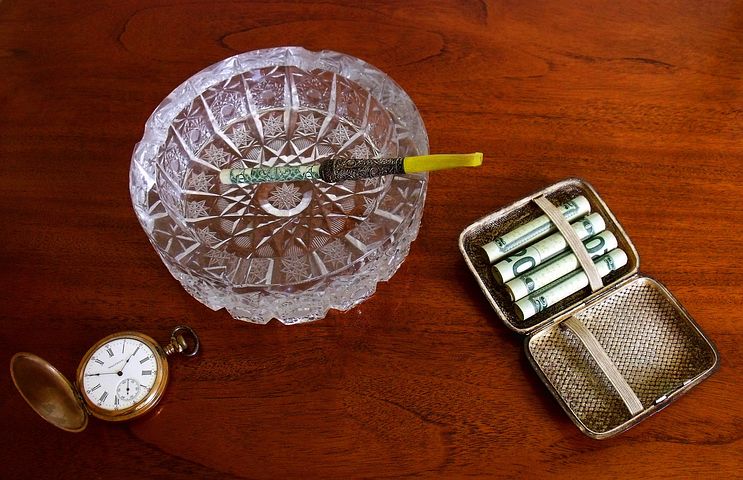 f:id:okeydon:20190208184923j:plain f:id:okeydon:20190208184923j:plain