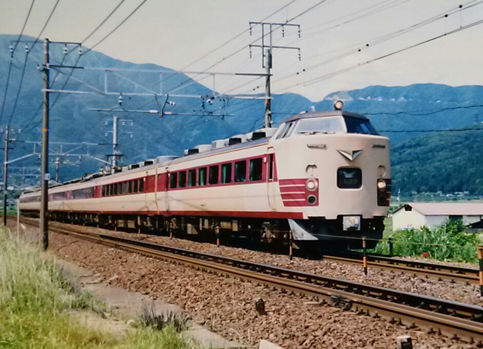 f:id:okinawa-rail:20200305232050j:plain f:id:okinawa-rail:20200305232050j:plain