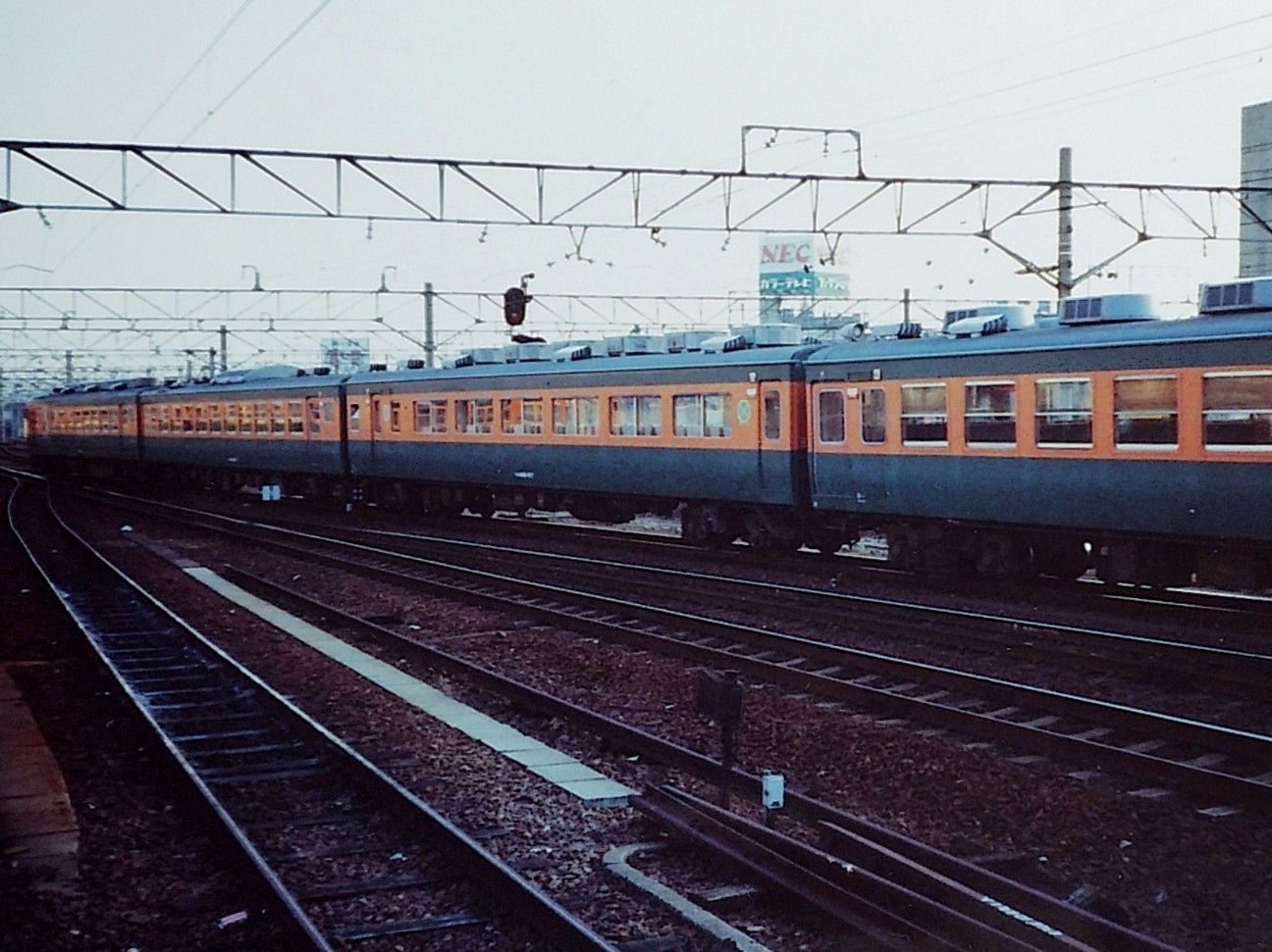 急行いわて号さぼ 71a6e0b6-s.jpg