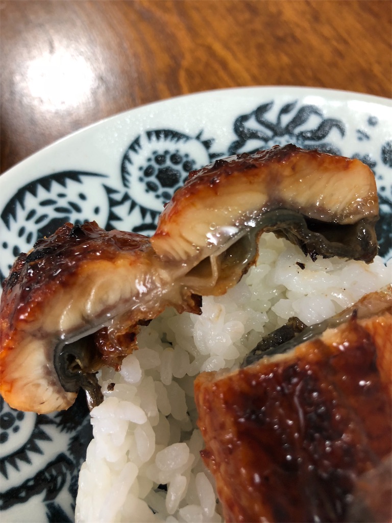 イオンで見つけたインドネシア産うなぎを食べてみた しまぽいんと