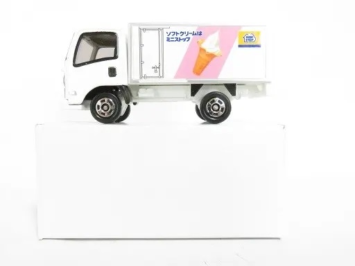 トミカタウン ミニストップ配送トラック - お気楽忍者のブログ 参ノ巻