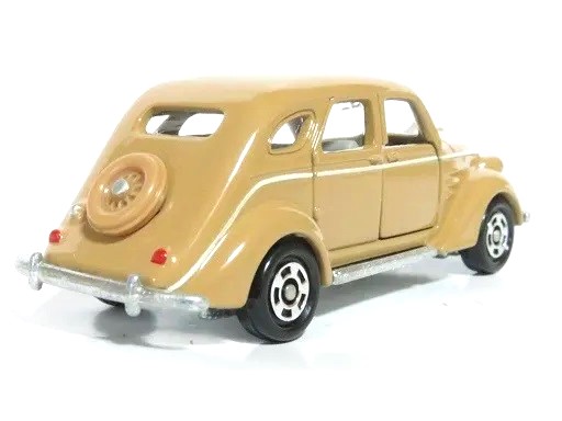 アピタ限定トミカ トヨダAA型乗用車 - お気楽忍者のブログ 参ノ巻