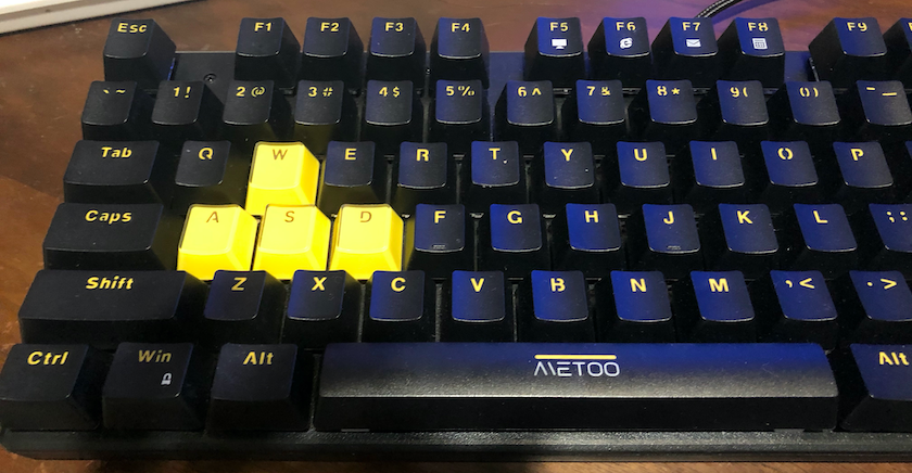 激安メカニカルキーボードをカスタムしたら高級ゲーミングに