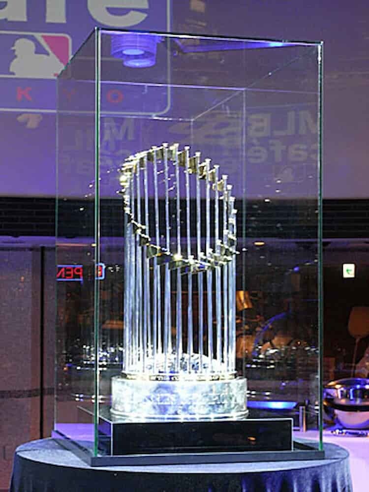MLB トロフィー