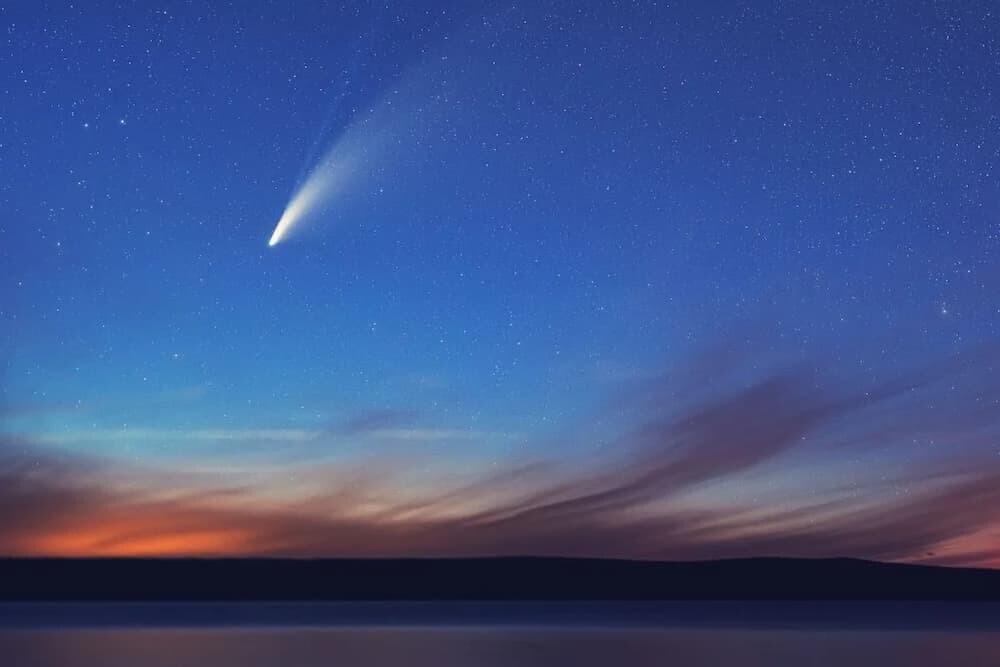 紫金山・アトラス彗星 夜空