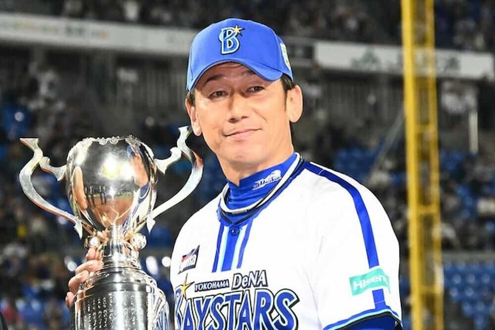 正力松太郎賞 トロフィー